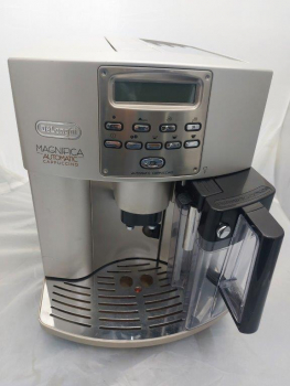 Preview: DeLonghi Magnifica Cappuccino (Gebraucht)